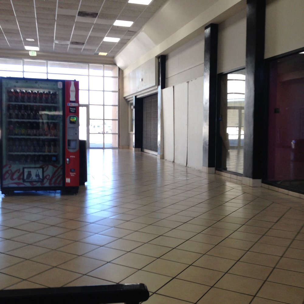 Glynn Place Mall 13 Photos Shopping Centers 219 Mall Blvd