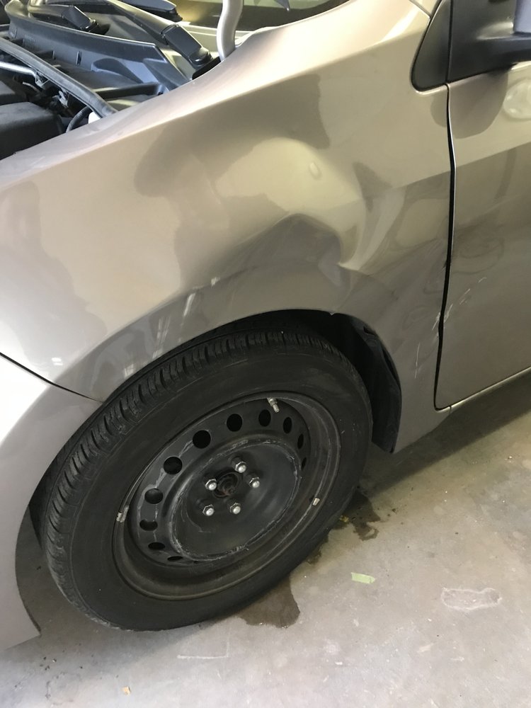 Bob's Auto Body