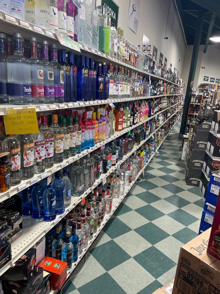 Aurora Liquor