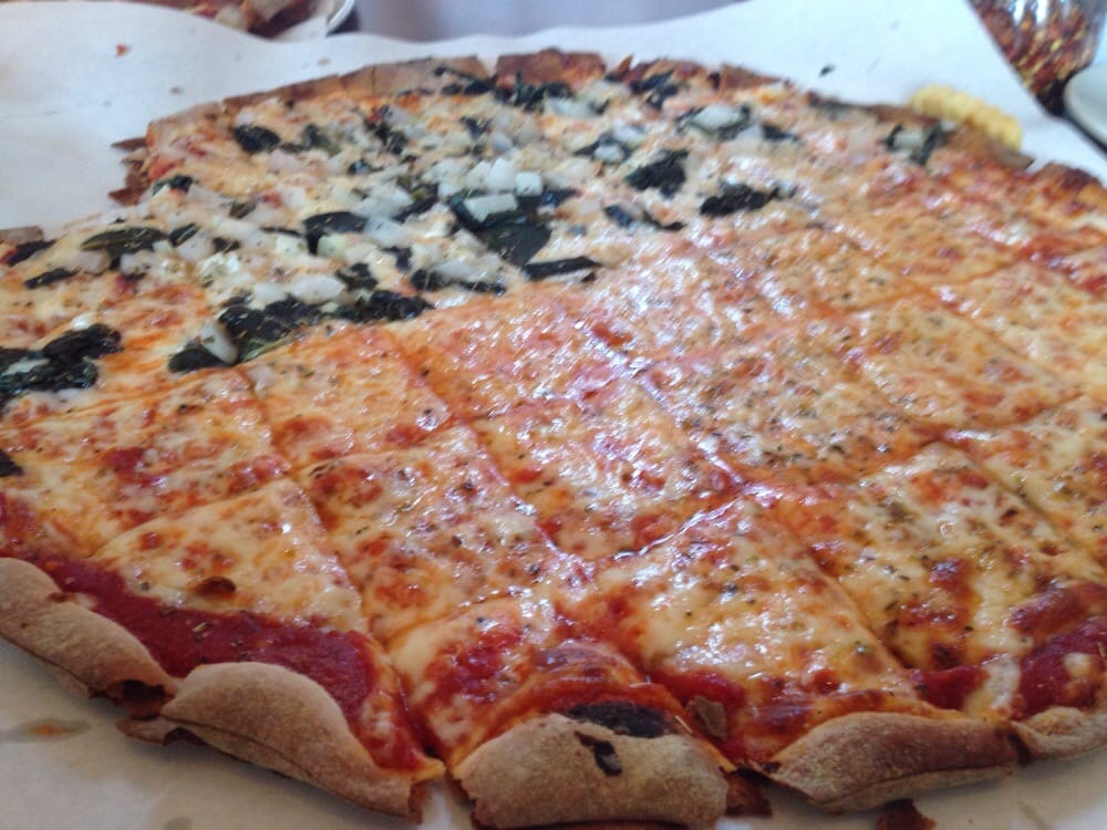 Bernie’s Hometown Pizzeria 14 Reviews Pizza 1238 Lathrop Ave