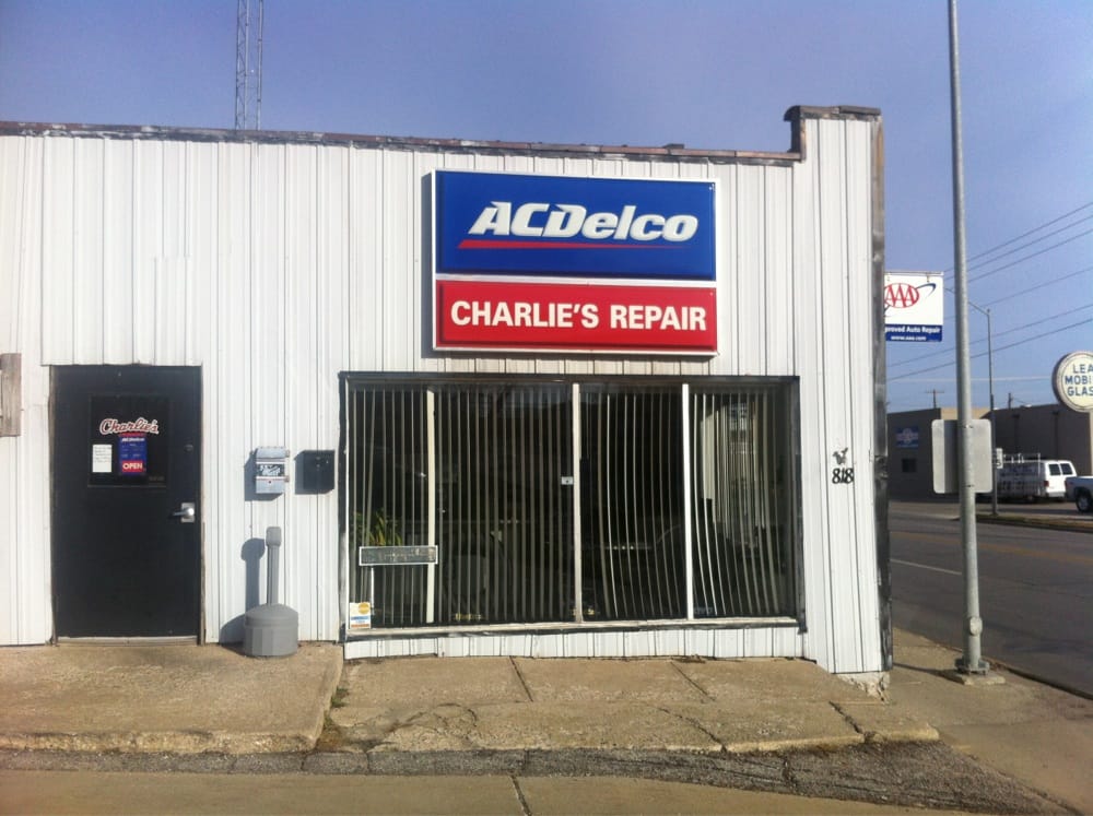 Charlie’s Auto Repair Auto Repair 818 S Federal Ave, Mason City, IA