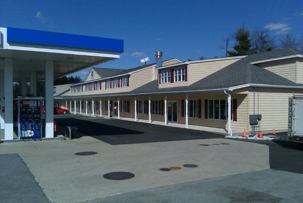 First Chance Conv & Mobil Gas Stations 10 Bridge St, Pelham, NH