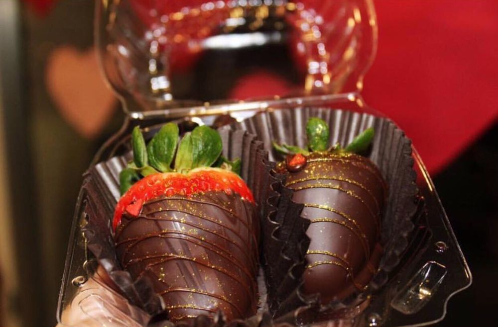 Dolly Cakes and Supplies Order Food Online 77 Photos & 62 Reviews