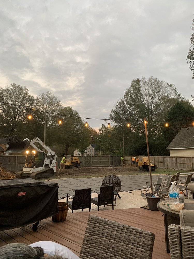 Aubrey’s Tree Service & Landscaping