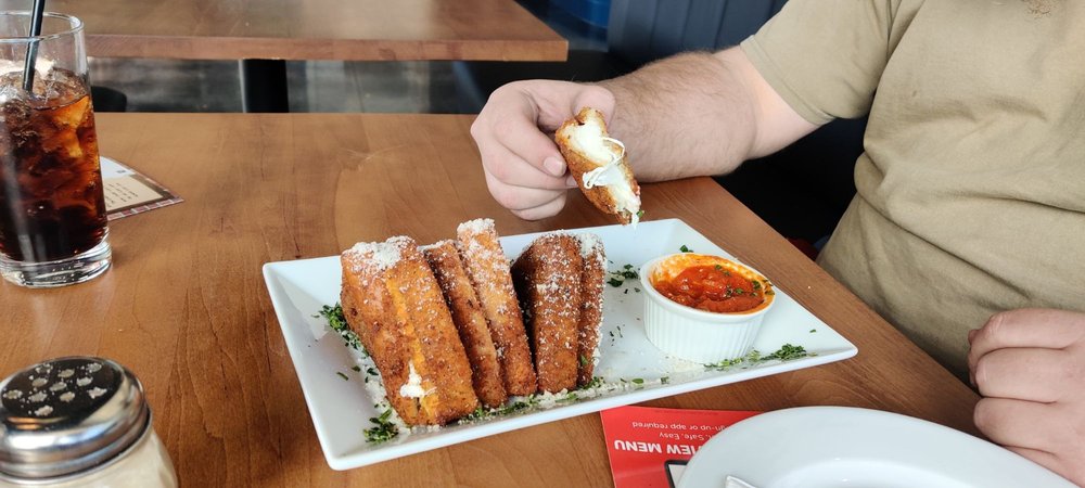 Goodfellas Woodfired Pizza