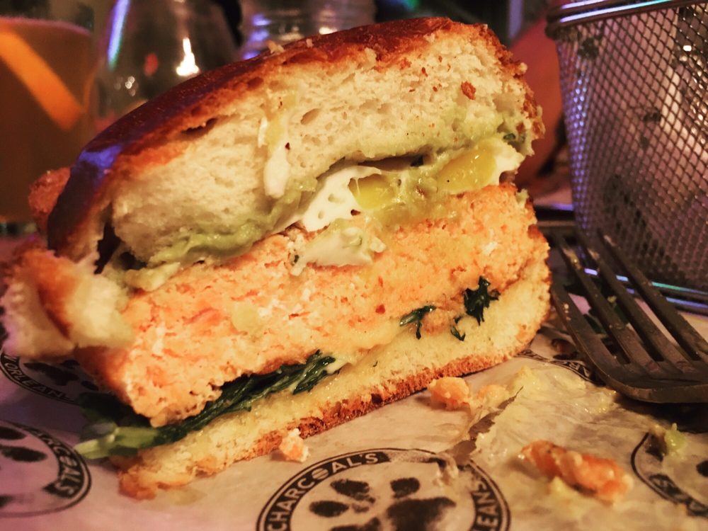 Charcoal’s Gourmet Burger Bar CLOSED 213 Photos & 307 Reviews