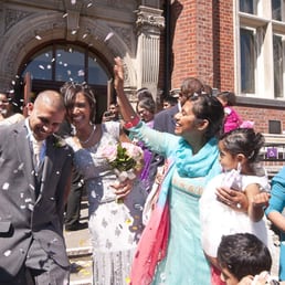 Registry Office Weddings Wedding Planners Free Photo Shoot At Photo Of Registry Office Weddings London United Kingdom