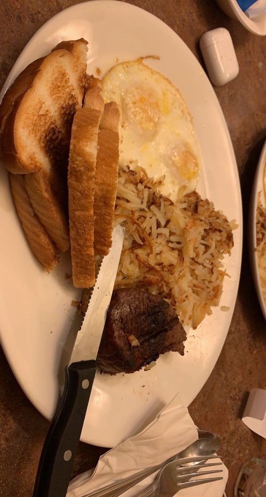 Shari's Cafe and Pies