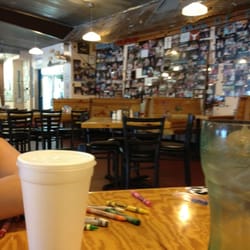 Kemah Seafood Restaurant Closed 13 Reviews 203 Photo Of Kemah Seafood Restaurant Magnolia Tx United States Quick Shot Inside
