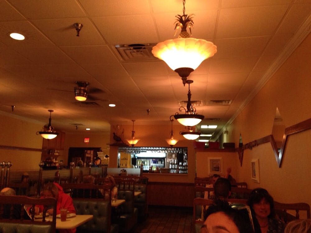 Bar Area Yelp Photo Of Primo Family Restaurant Alexandria Va United States Bar Area