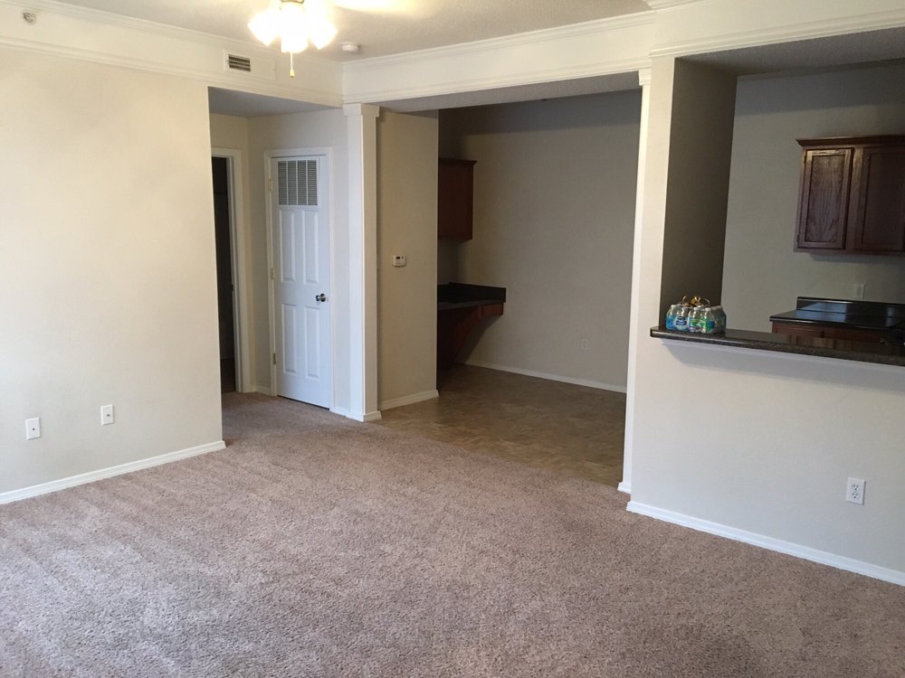 Highland Pointe Apartments 38 Photos Apartments 500 Pointe Pkwy