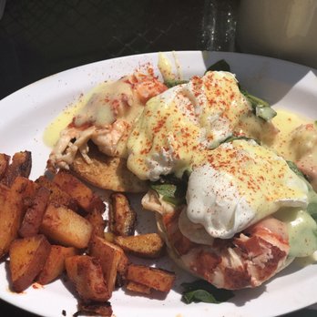 Sailor Stan S Temp Closed 11 Photos 18 Reviews Breakfast Photo Of Sailor Stan S Gloucester Ma United States Lobster Benedict Best