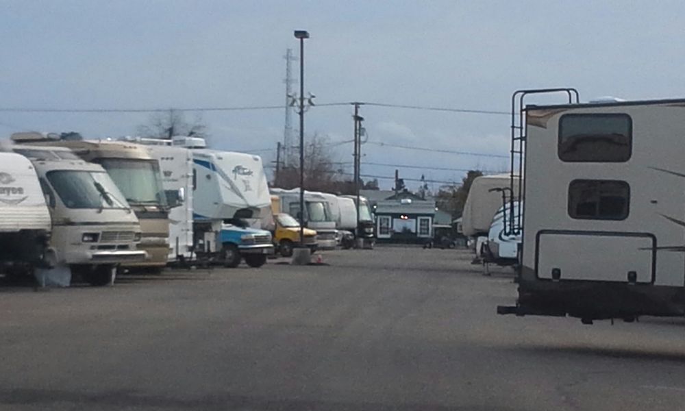 Bulldog RV Storage