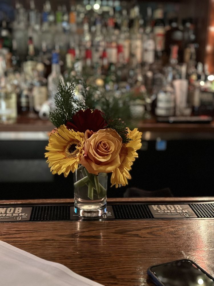 Vinnie's Steak House & Tavern