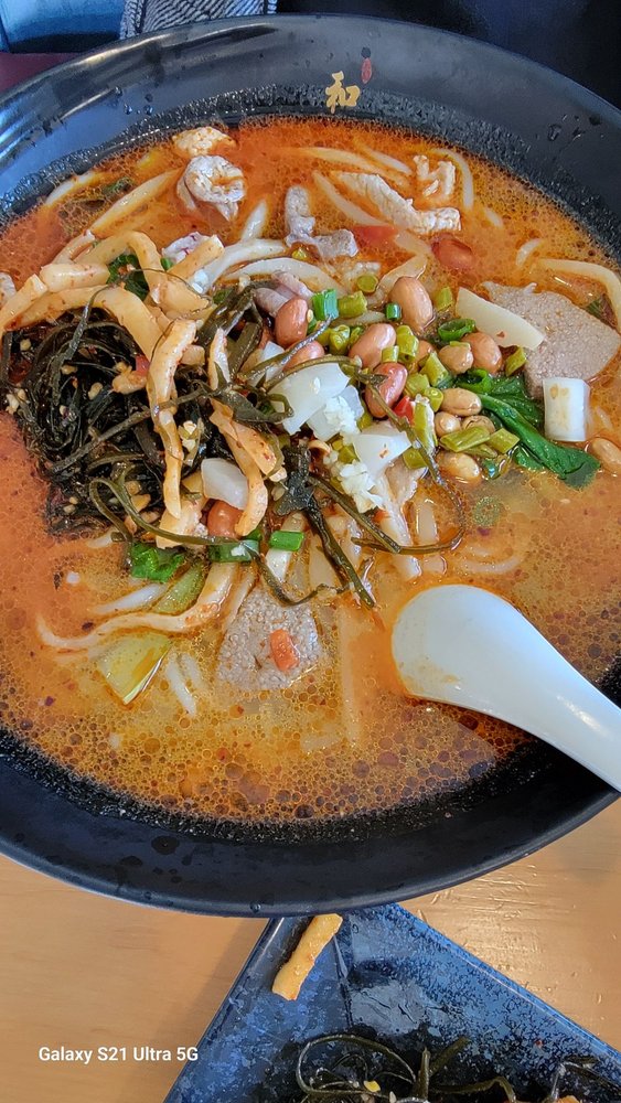 HeJi Gui Lin Rice Noodle