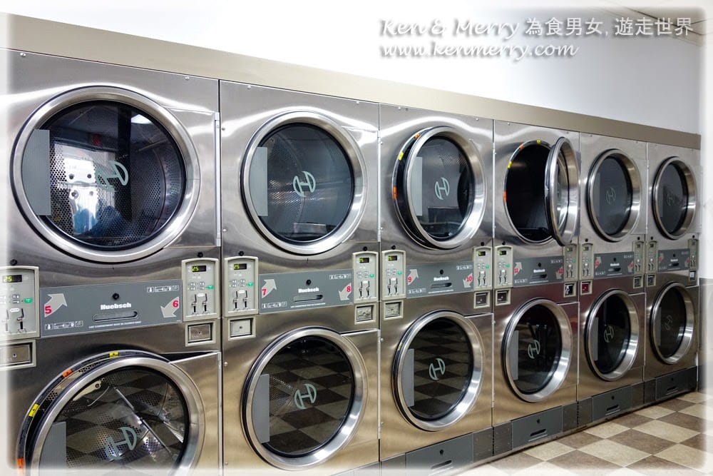 Easy Kleen Laundromat