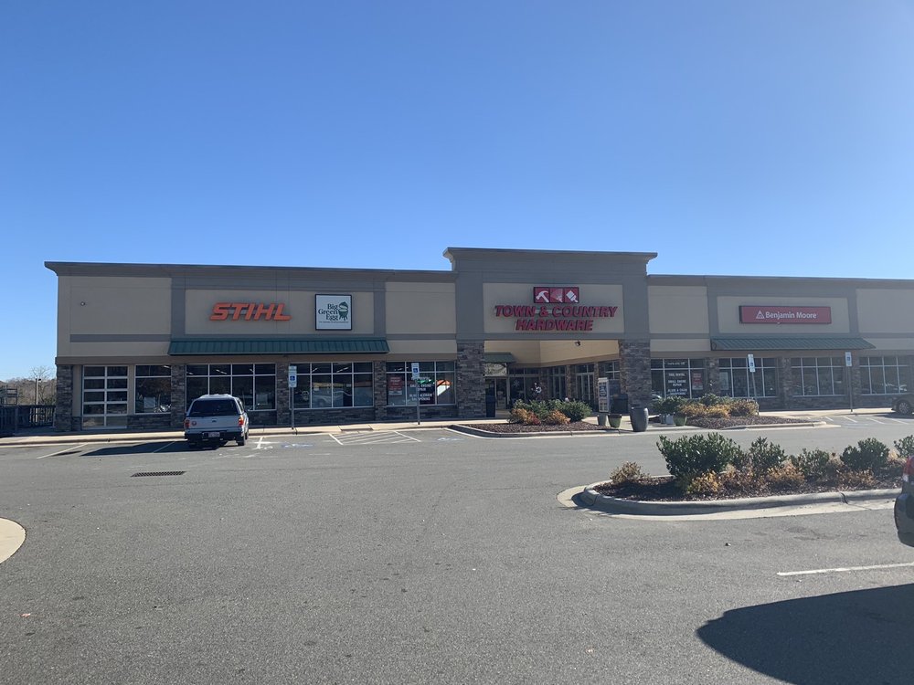 Town & Country Hardware