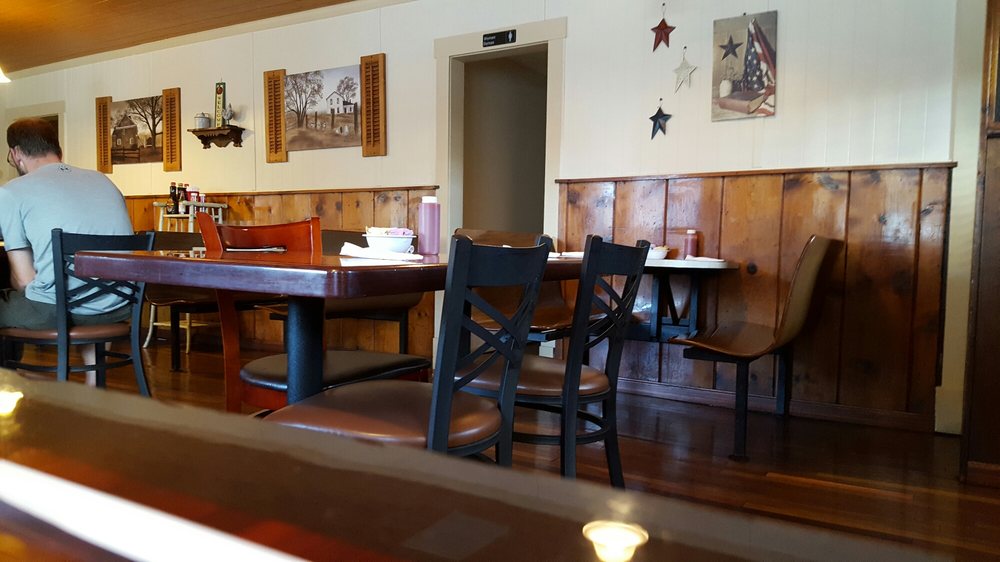 High Point Restaurant 19 Photos & 29 Reviews Diners 5106 Main St