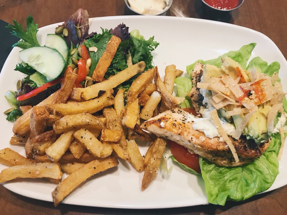 Bin 4 Burger Lounge 61 Photos