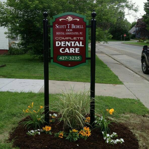 image of business Scott T Bedell DDS - Dental Associates