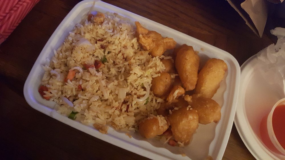 Hong Kong Kitchen 14 Reviews Chinese 200 Main St, Southington, CT