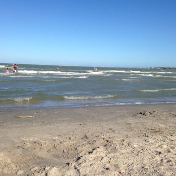 Mcgee Beach 61 Photos 12 Reviews Beaches 402 S Sline Photo Of Mcgee Beach Corpus Christi Tx United States Nice Small Waves