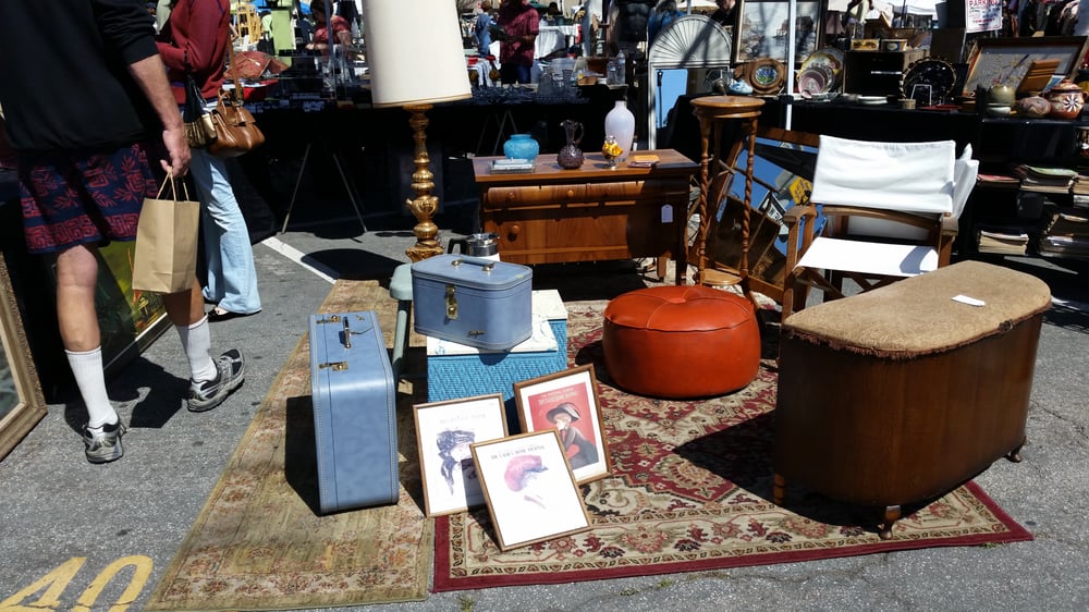 Skyview FleaMarket 10 Photos & 33 Reviews Local Flavor 2260