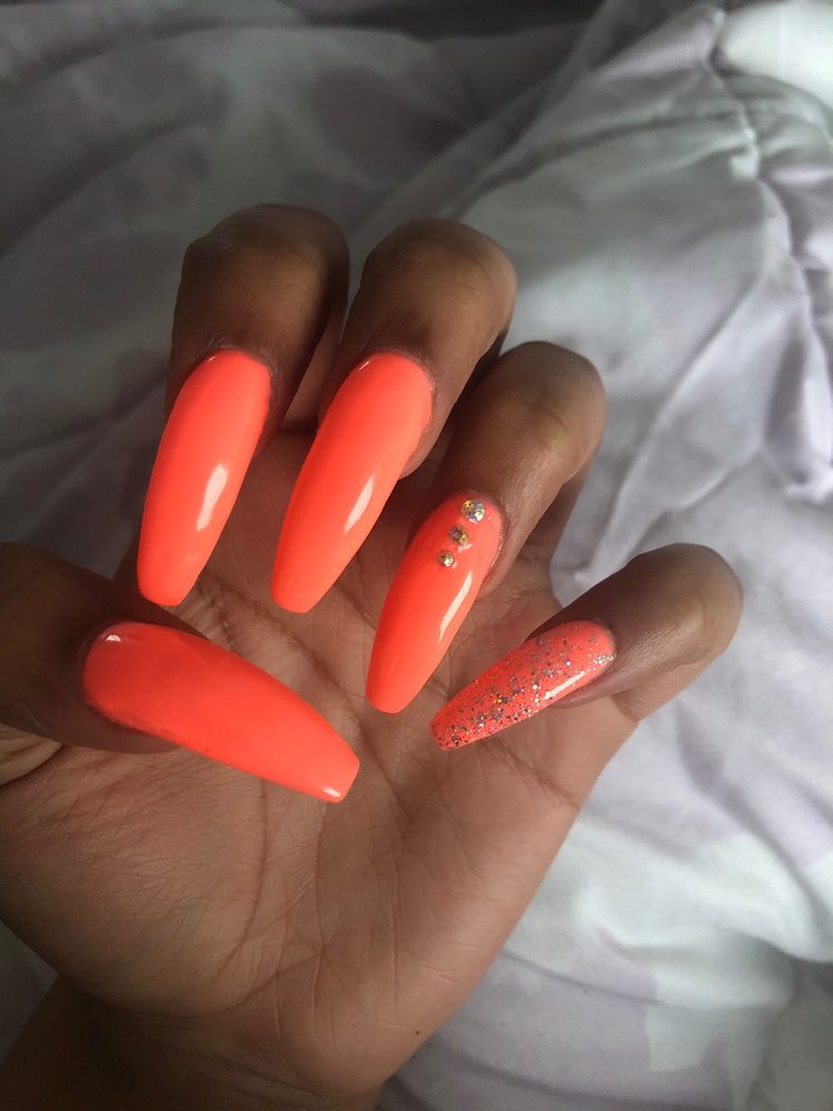 Nice Nails