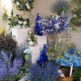 Nordlie Tampa Florists 2708 E Hanna Ave Fl Phone Photo Of Nordlie Tampa Fl United States Silk Flowers And