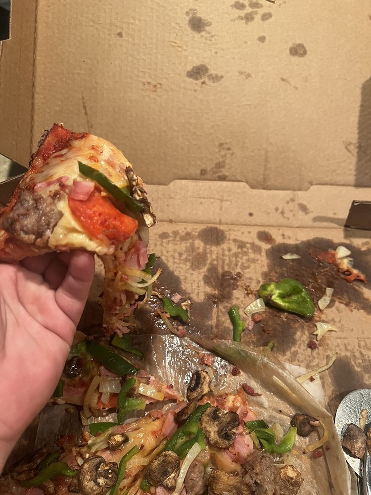 Leoni's Pizzeria