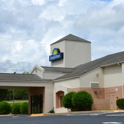 Days Inn By Wyndham Yadkinville Hotels 220 Sharon Drive Photo Of Days Inn By Wyndham Yadkinville Nc United States