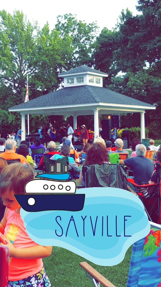 The Common Ground of GIllette Park 10 Photos Parks Between