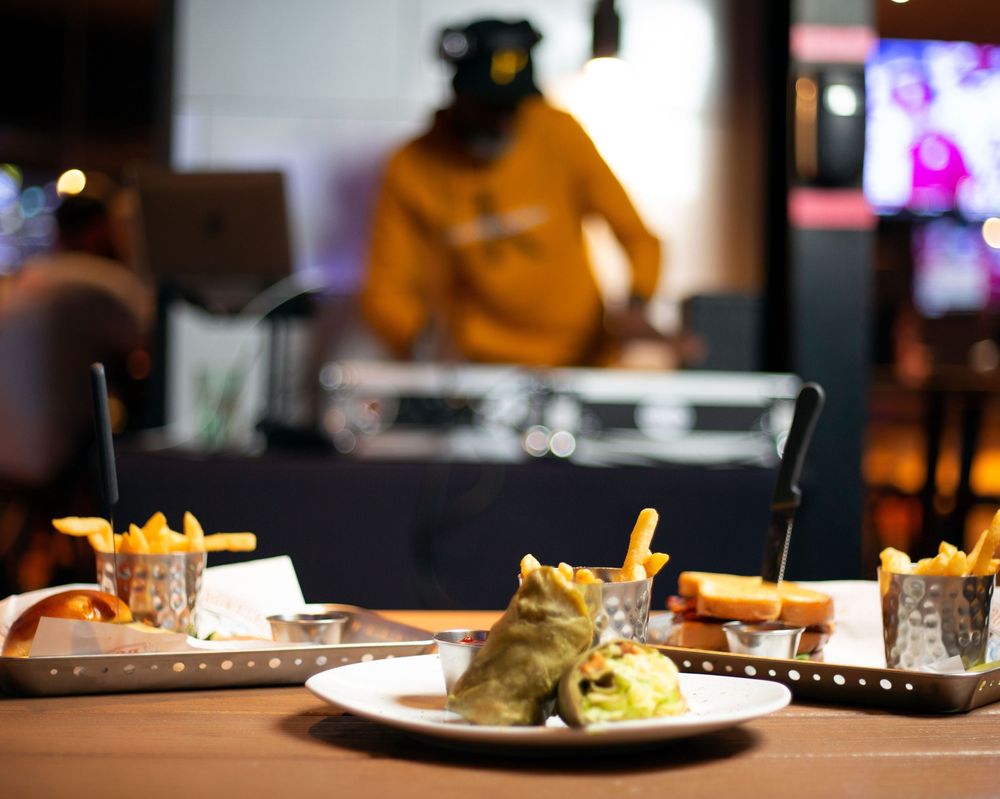 Bombshells Bombshells