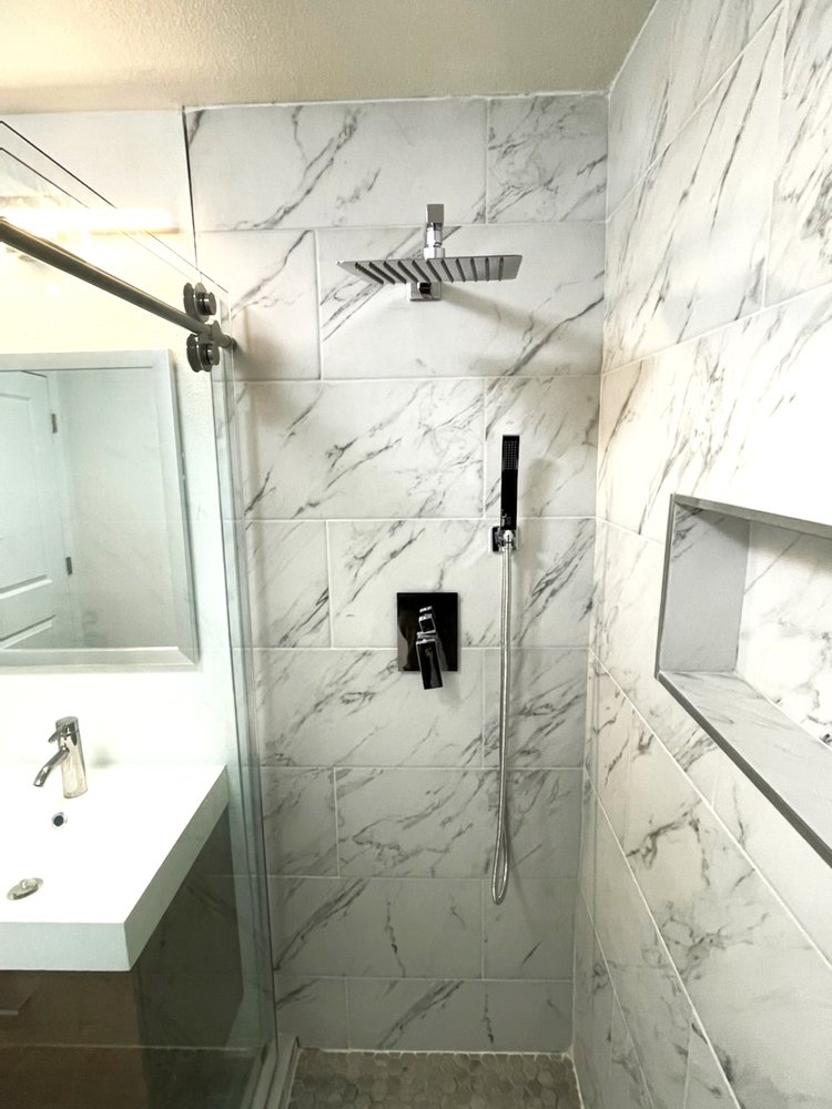 image of business Huskies Remodeling Services