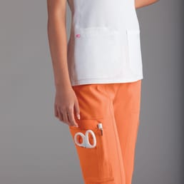 scrub hub uniforms 3800 s elizabeth st independence mo phone scrub works independence ks