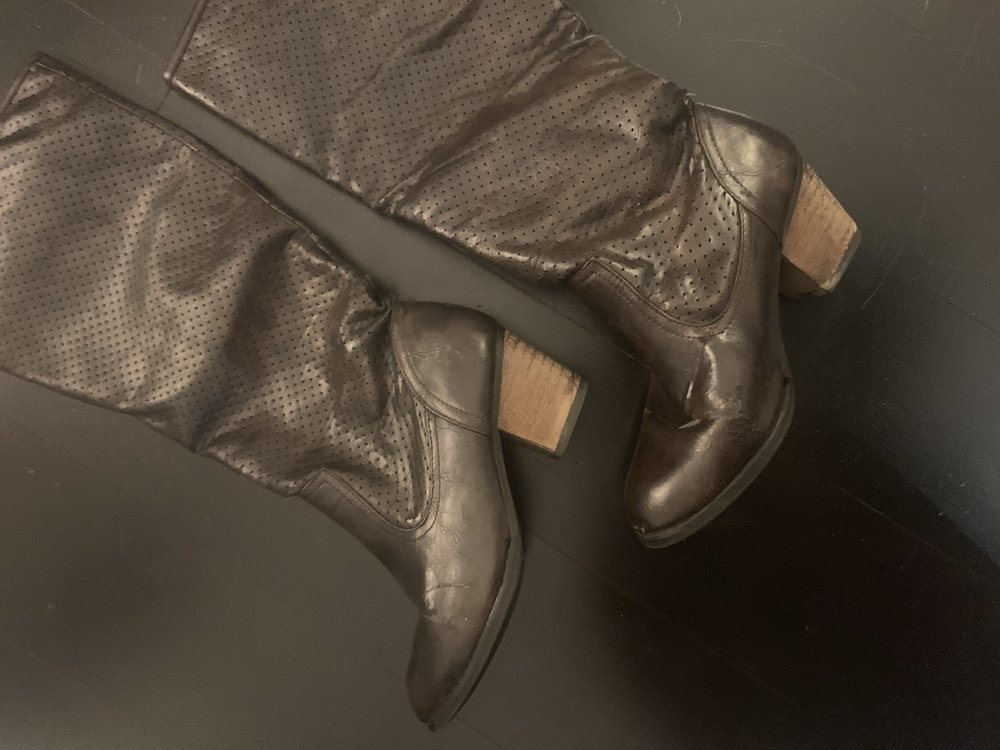 Minas Shoe Repair