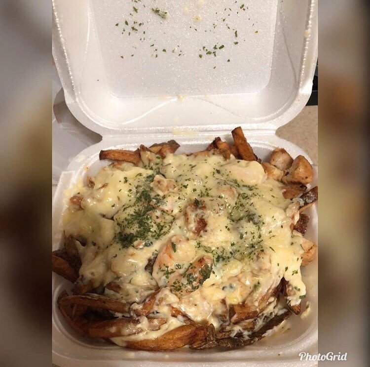 Tyia's Wings & Things