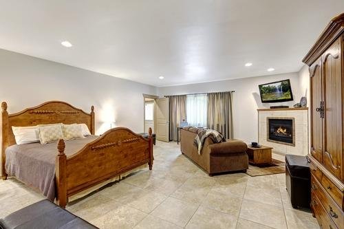 image of business Floor Coverings International Dakota County