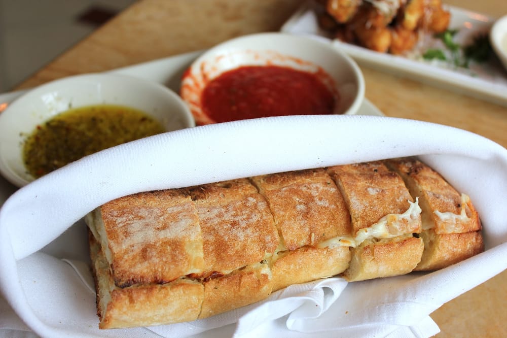 cheesecake factory parmesan garlic cheese bread recipe