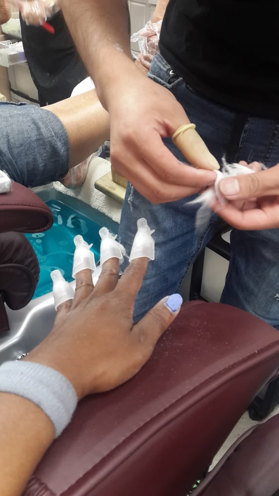 House Nails & Spa 46 Photos & 18 Reviews Nail Salons 205 W