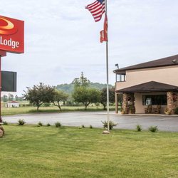 Econo Lodge 19 Photos Hotels 139 Ampey Rd Paw Mi Photo Of Econo Lodge Paw Mi United States