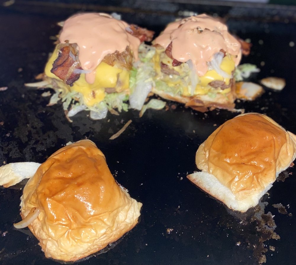 Average_joes_burgers