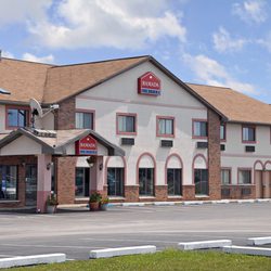 Super 8 By Wyndham Crawfordsville Hotels 1025 Corey Blvd Photo Of Super 8 By Wyndham Crawfordsville In United States Ramada