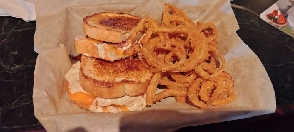 The Greene Turtle Sports Bar and Grille