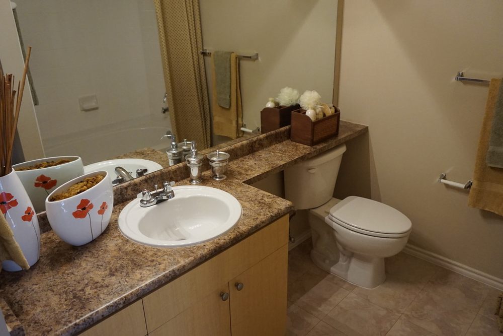 Residences at Holland Lake Apartments