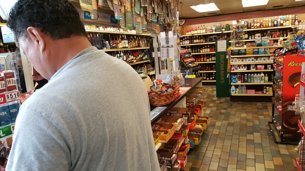 Bruce's Liquors