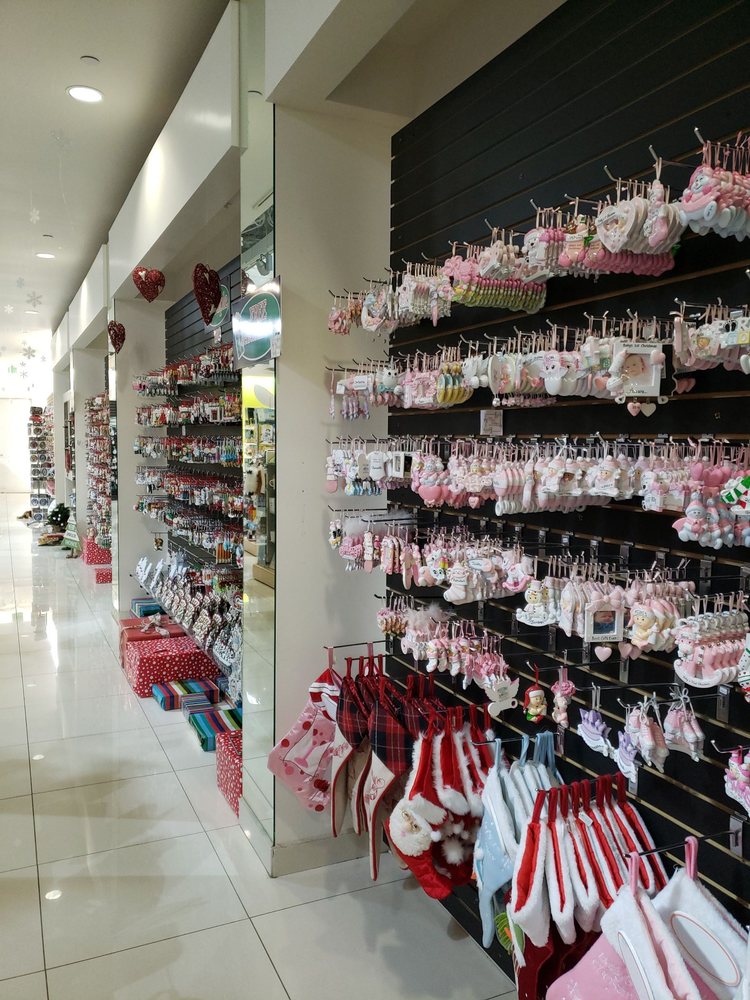 Hallmark Shop
