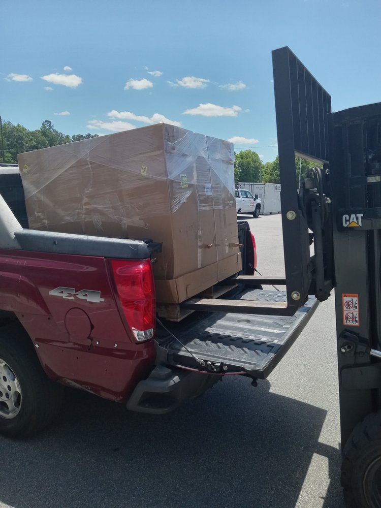 Mels Haul & Junk Removal