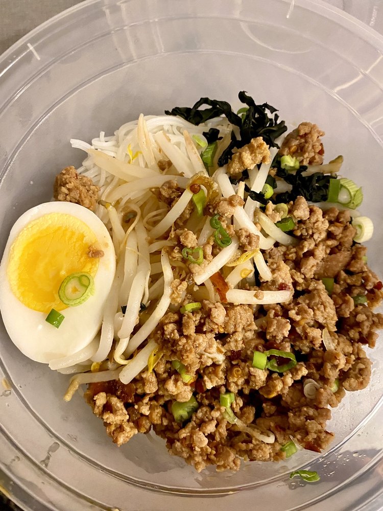 Sumo Ramen