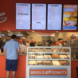 Rise Biscuits Donuts 13 Photos 56 Reviews Breakfast Brunch Photo Of Rise Biscuits Donuts Holly Springs Nc United States